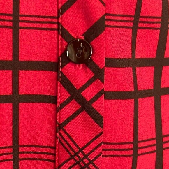 Susan Graver red plaid button up tunic with two on seam pockets size XL Petite - Picture 3 of 12